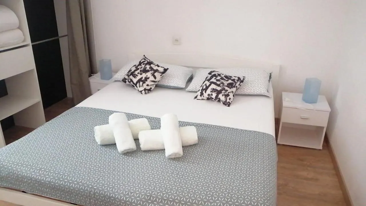 Beach House Black Olive Villa Slatine 0*,  Croatia